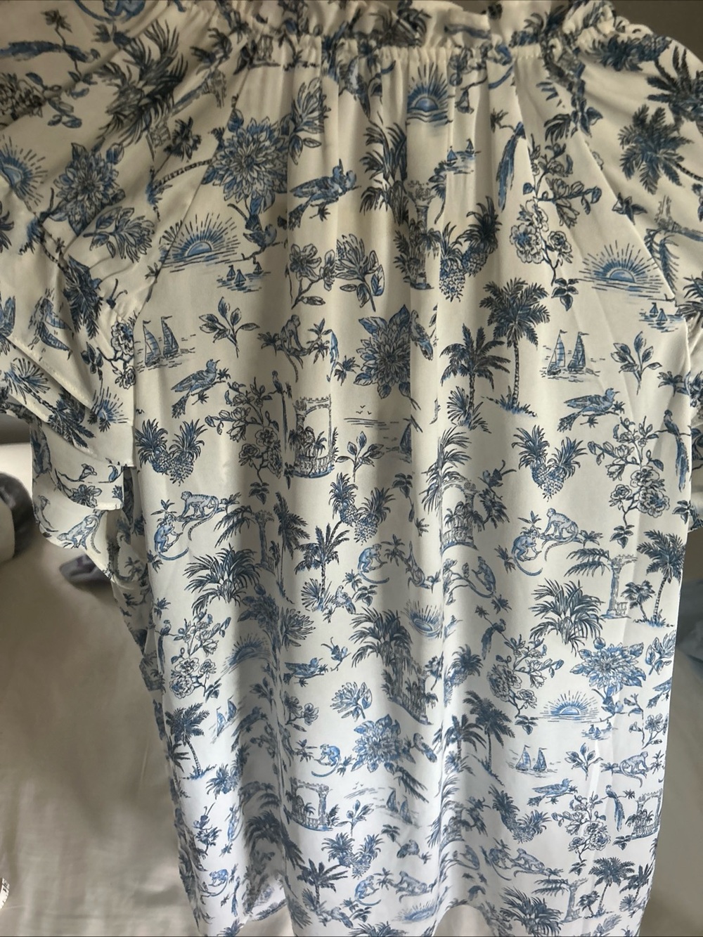 Rose & Olive White and Blue Botanical Tassel Flutter Sleeve Blouse - Picture 9 of 10